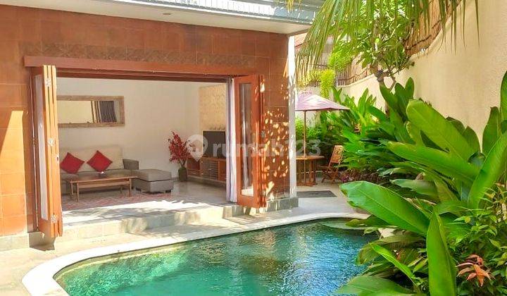 Beautiful and Clean Villa Ready to Occupy 7 Minutes to Jimbaran Beach 1