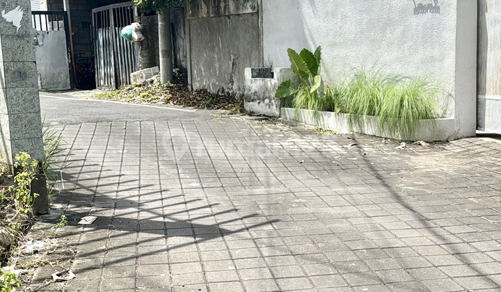 Modern House Unfurnished Ready to Live 5 Minutes to Jimbaran Club