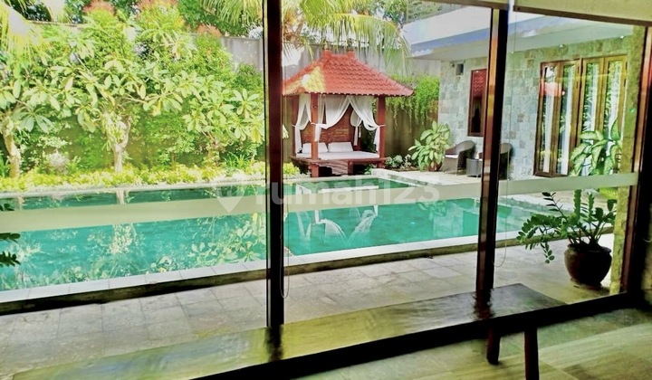 Modern Villa Ready to Live In, Ideal for Investment in Jimbaran 2