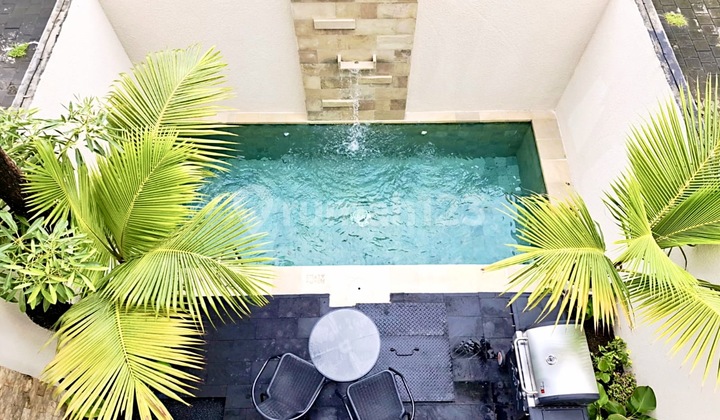 Villa Murah dan Cantik Fully Furnished Siap Huni di Ker