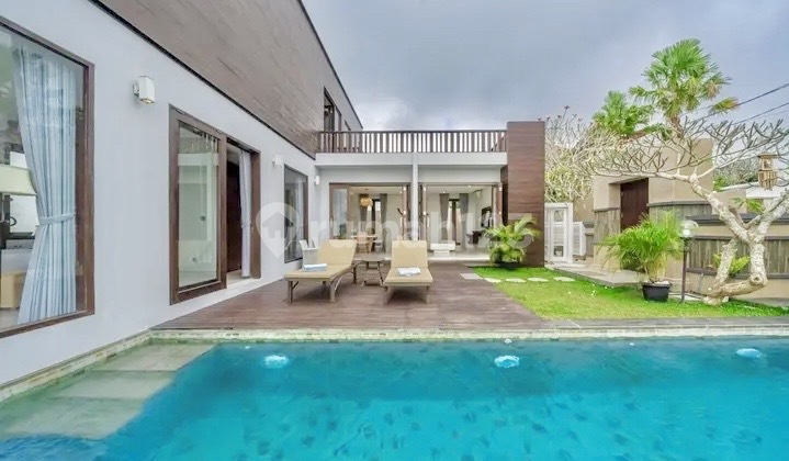 Villa Modern Dengan View GWK Cocok Untuk Investasi Di Bali 