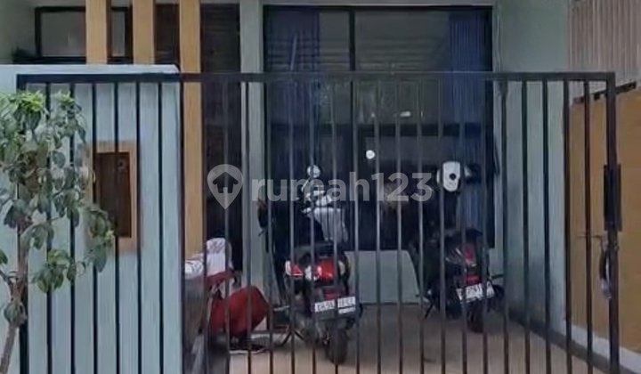 Rumah Modern Semi Furnished 5 Menit Ke Puja Mandala  2