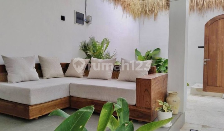 Villa Modern dan Fully Furnished Siap Huni di Padonan