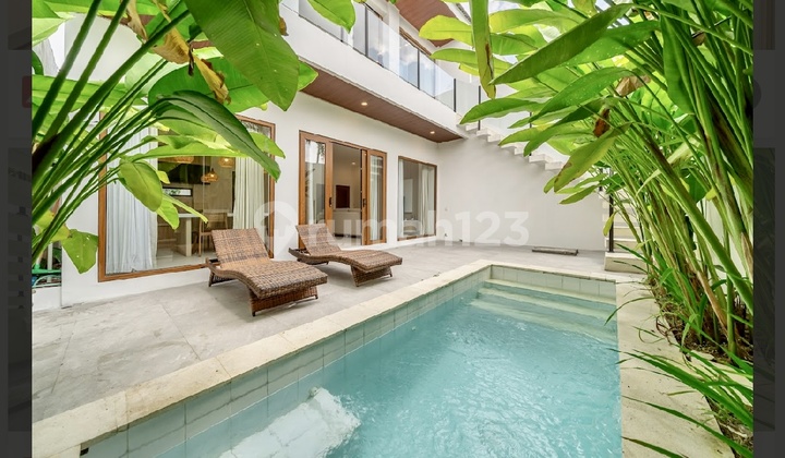 Modern Villa Fully Furnished Siap Huni Di Kerobokan 