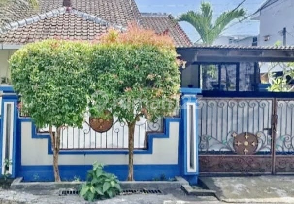 Semi-Furnished House Ready to Occupied, 7 Minutes to Nusa Dua Toll Road