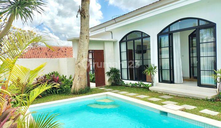 Modern Villa Fully Furnished Ready to Occupy in Pererenan 1