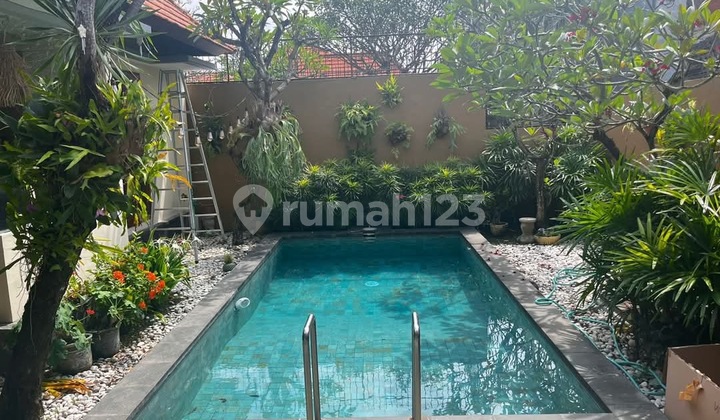 Villa Fully Furnished Siap Huni Di Sanur 