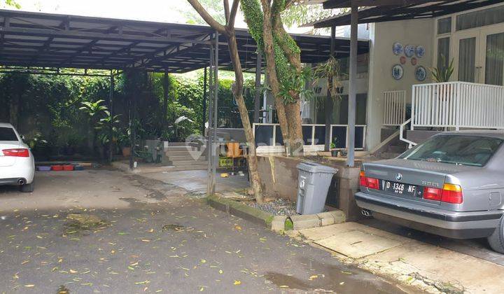 tampak depan rumah pinang residence, jakarta selatan