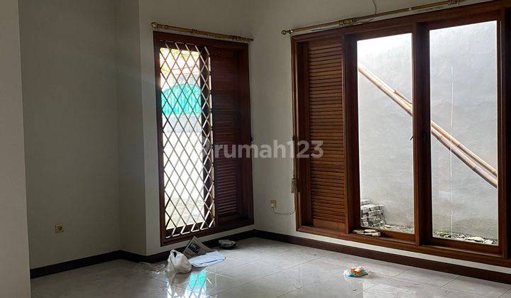 Rumah 2 Lantai Bagus di Jl. Hanglekir,kebayoran, Jakarta Selatan 2