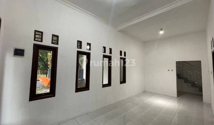 Rumah Bagus, Baru Renovasi, Murah, Pamulang, Tangerang Selatan 2