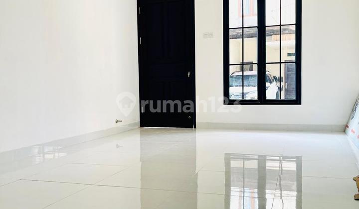 Rumah Brand New 2 Lantai di Area Bintaro Sektor 9 2