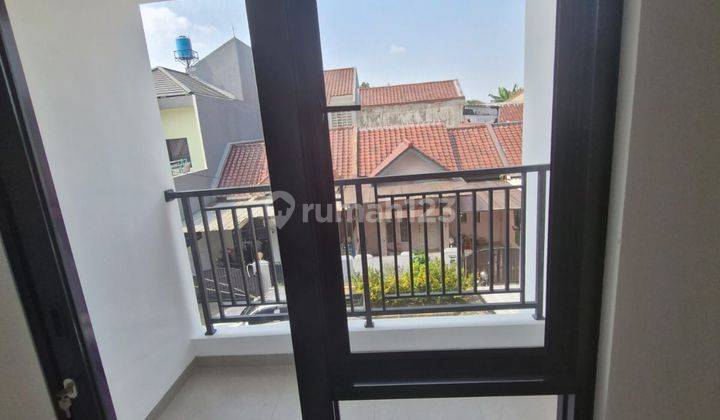 Dijual Rumah Baru di Villa Melati Mas 2