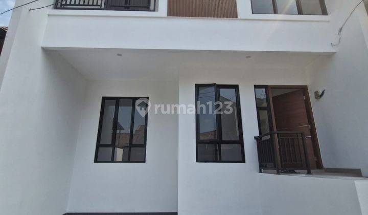 Dijual Rumah Baru di Villa Melati Mas 1