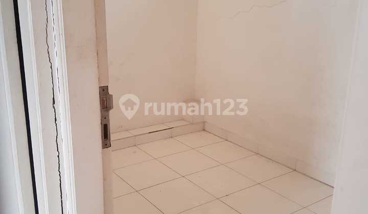 Disewakan Ruko 2.5 Lt Mainroad Taman Holis Indah  7