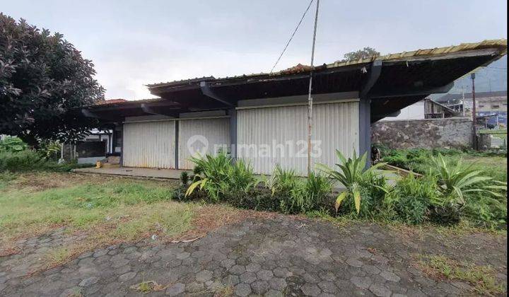 Disewakan Ruang Usaha Cocok Untuk Resto Mainroad Lembang 1
