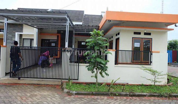 Rumah Bagus SHM di Komplek Cikoneng, Bandung 1