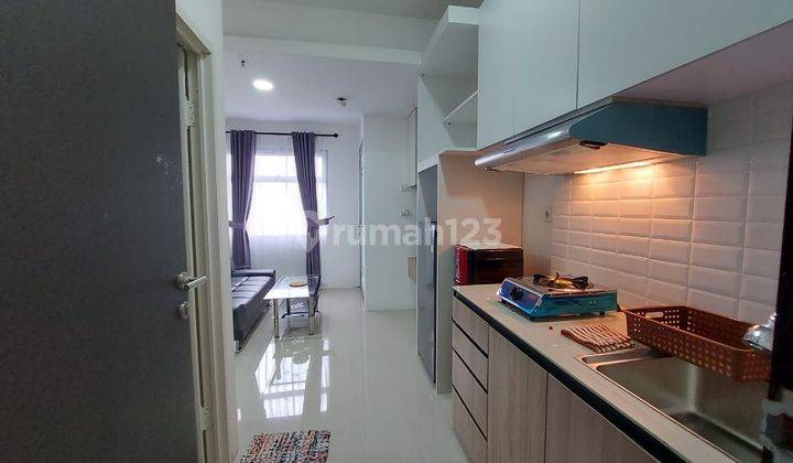 Sewa Apartment 2 BR Grand Asia Afrika Furnished 1