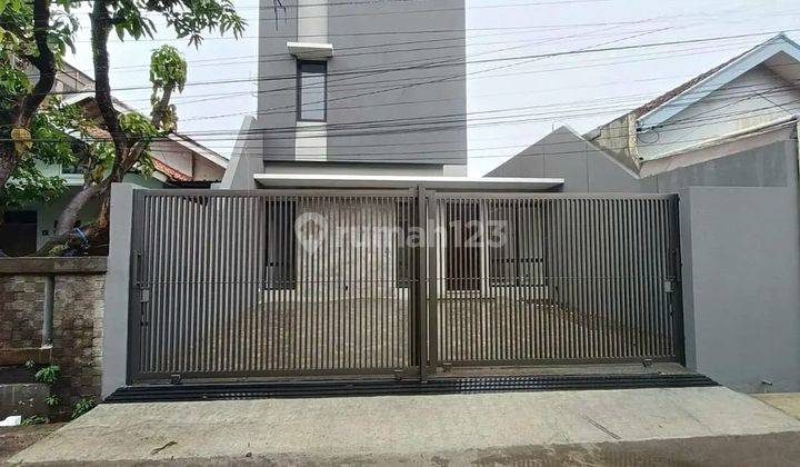 Jual Rumah Baru Minimalis Modern 2 Lantai Kembar Timur 1