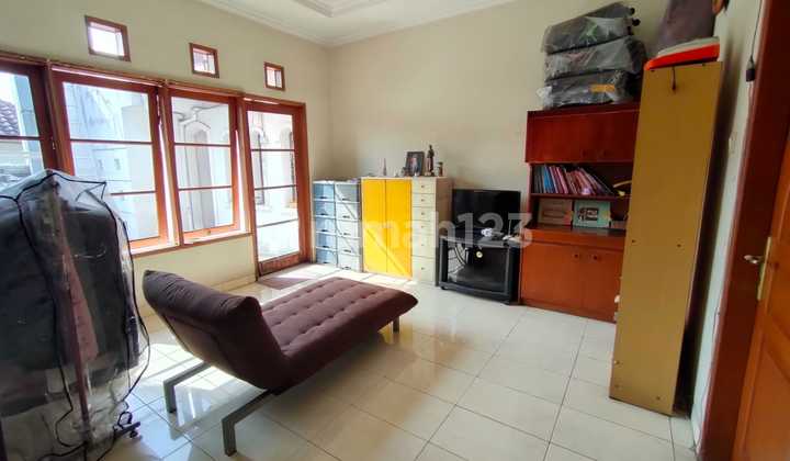 minimalist 2-story ready-to-occupy house in Batununggal cluster 2