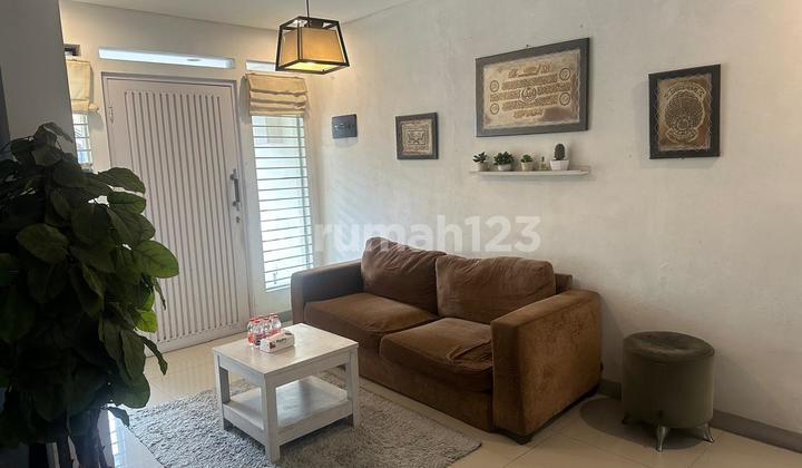 Beautiful Minimalist House in the Center of Cikutra Baru Complex 2