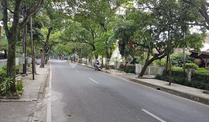 rumah bagus tengah kota Purnawarman sayap Dago 2