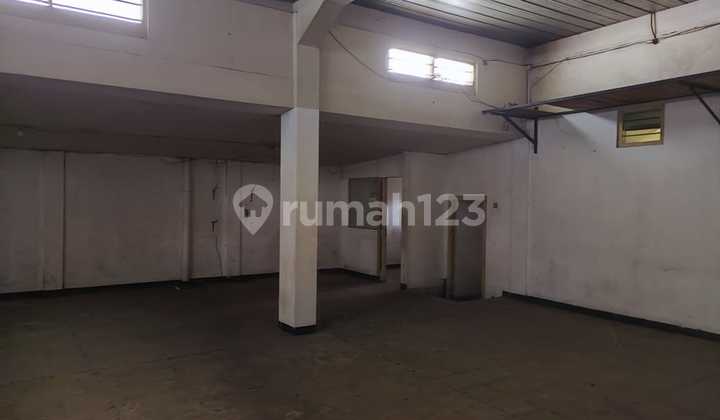 Jual cepat Gudang Ruko lokasi strategis di mainroad Kiaracondong