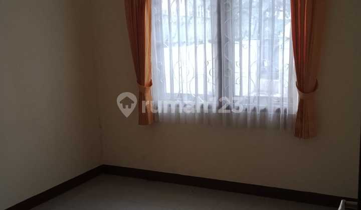 Ready-to-Occupy House in Mitra Dago Parahyangan Antapani Complex 2