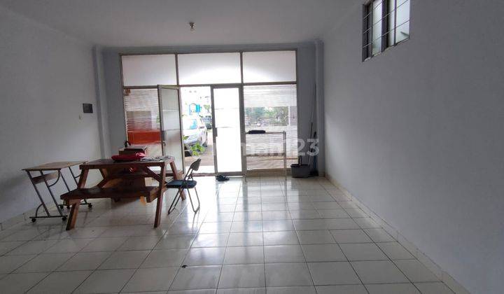 Jual ruko 3 lantai siap huni Surapati Core 1