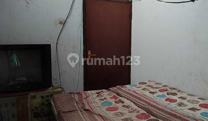 Ready-to-Occupy House in Batu Indah Batununggal Complex 2