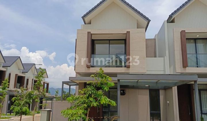 rumah 2 lantai minimalis modern cluster Fashagriya Podomoro 1