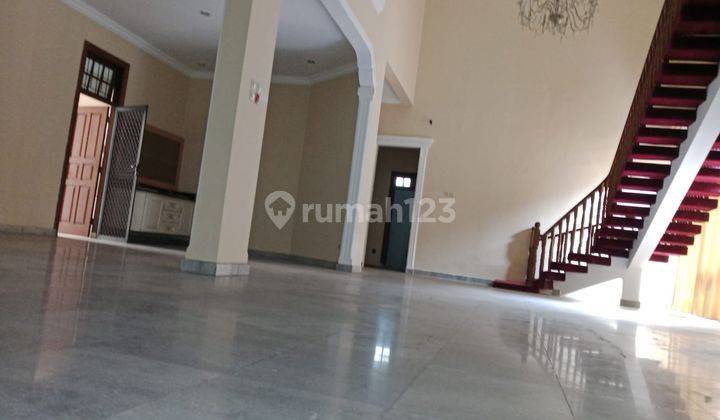 Dijual Murah Rumah Bagus di Tanah Abang Dekat Thamrin Menteng 2