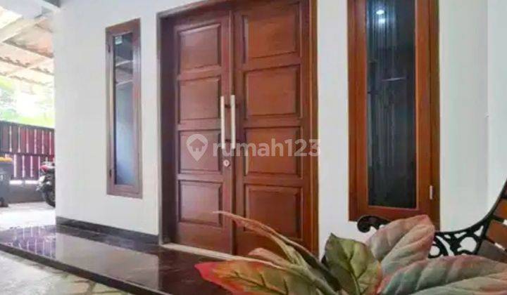 Dijual cepat rumah asri di Bendungan Hilir dekat Sudirman Senayan 2