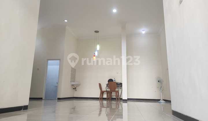 Rumah Nyaman Semi Furnished Dekat Rsud Wongsonegoro Ketileng 2