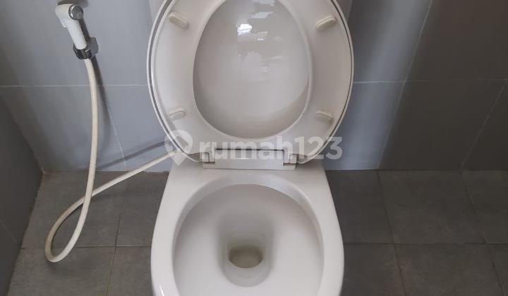 For Rent: 2-Story Shop House Ready for Business, Strategic Location in Front of Uptown Mall 2