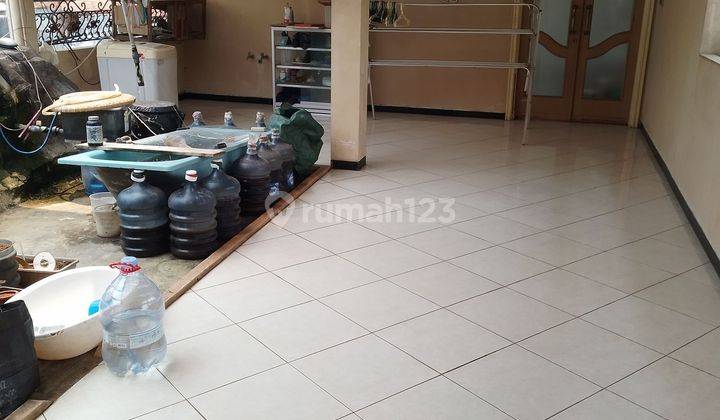 Lokasi strategis tengah kota pinggir jalan raya ramai cocok untuk usaha atau kantor 2