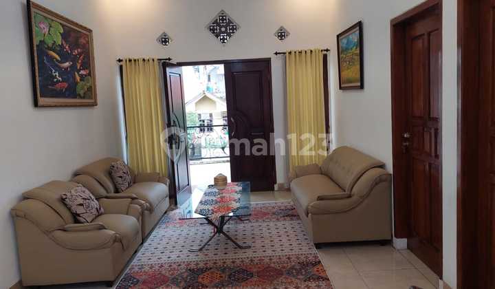 Rumah Bagus 2Lantai Full Furnished Siap Huni Didekat Rs Columbia 2