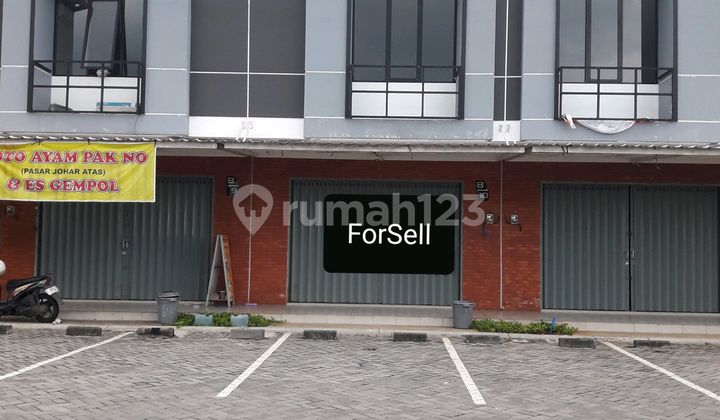 Ruko 2 Lantai Baru Gress Siap Pakai Lokasi Sangat Strategis 2