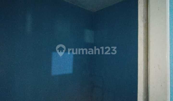 Rumah Siap Huni di Komplek Perumahan Dekat Kawasan Bsbcity 2