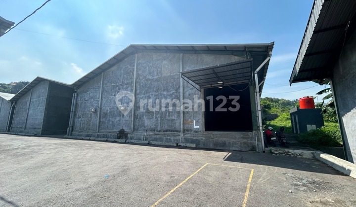 Gudang/ Warehouse Siap Pakai Fasilitas Office, Ruang Meeting 2
