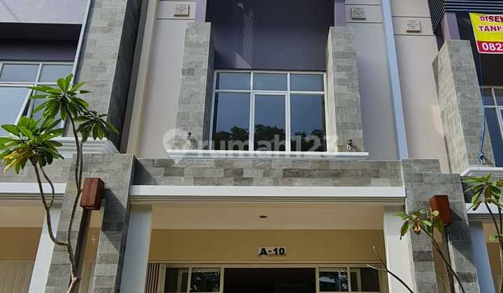 For Rent: 2-Story Shop House Ready for Business, Strategic Location in Front of Uptown Mall 1