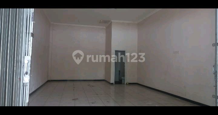 Ready-to-Use Shop House Near Bsb City Area