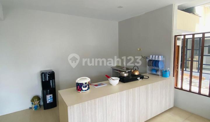 Guest House/ Kost Eklusif Bangunan Baru di Yogyakarta Guest House/ Kost Eklusif Bangunan Baru di Yogyakarta