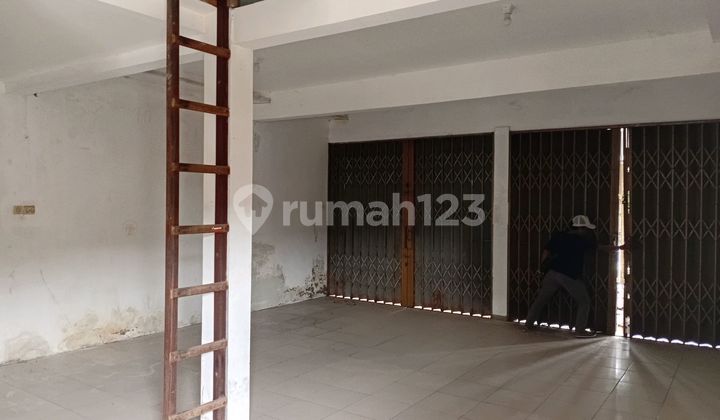 Shop House for Rent in Berbah, Sleman, Yogyakarta.