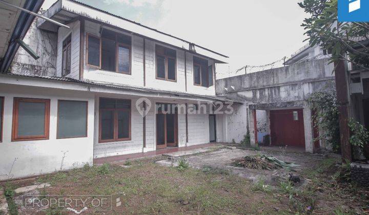 Rumah Pusat Kota, Area Gedung Sate, Cocok Untuk Usaha Kuliner 11