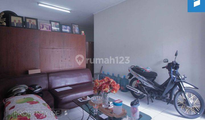Rumah Taman Holis Tengah Masuk Dari Blok Depan, Bandung