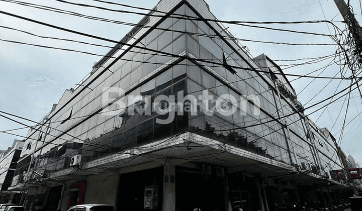 DI JUAL RUKO TENGAH KOTA STRATEGIS, POSISI HOOK 1