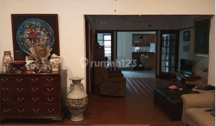 Rumah Lokasi Exclusive Di Trunojoyo Dago Bandung  1