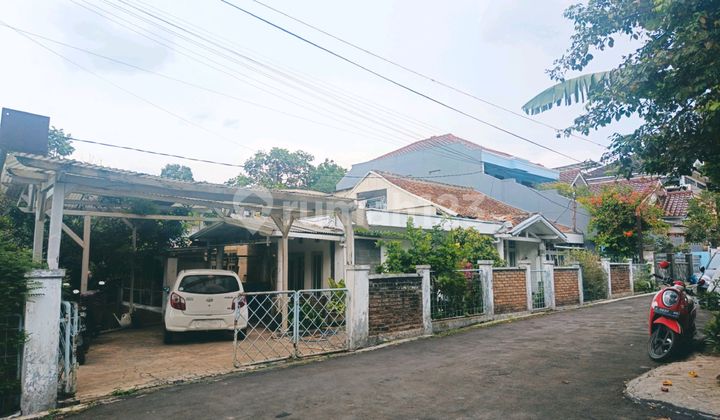 Rumah Hitung Tanah Dekat Djuanda Kota Bandung Rumah Hitung Tanah Dekat Djuanda Kota Bandung