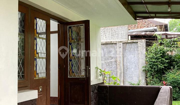 Classic Heritage House in Riau Area, Bandung City 2