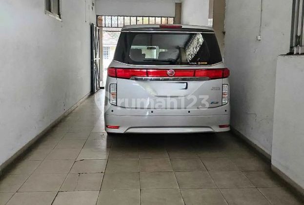 Rumah Samping Jalan Dibawah Njop Di Pajajaran Kota Bandung